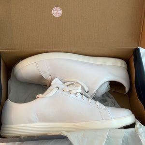NWT Men’s Cole Haan Leather Sneakers